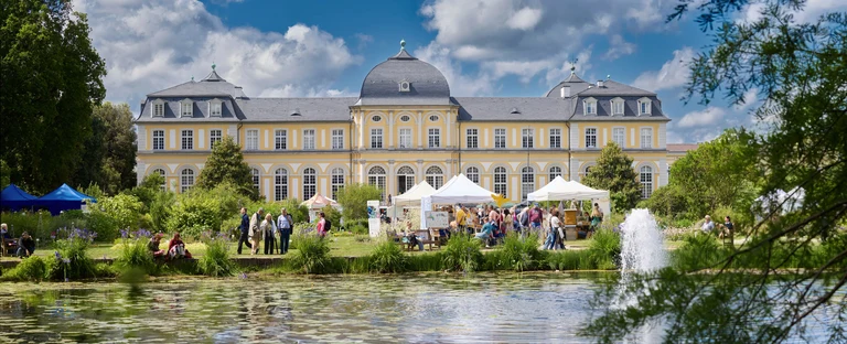 Veranstaltung_im_Schlossgarten_V.Lannert.jpg